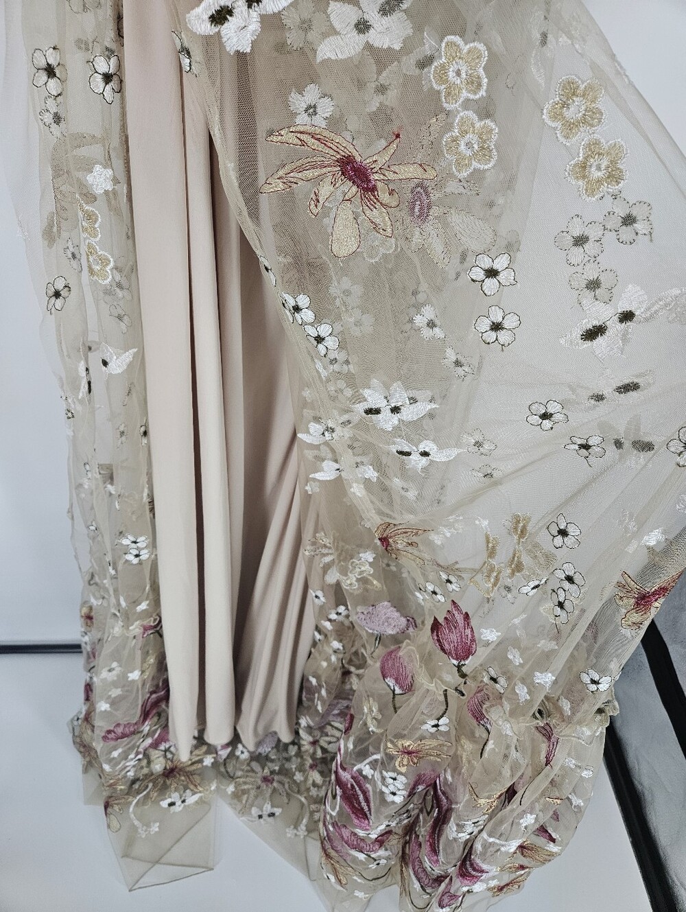 Zebu Be You Spring Meadow Blush Floral Applique Maternity Tulle Boho Gown Dress - Picture 11 of 13